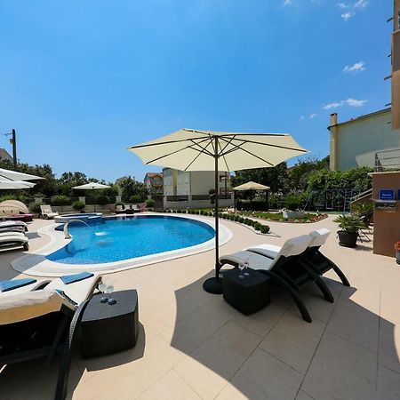 Apartments Tony Biograd Na Moru Luaran gambar