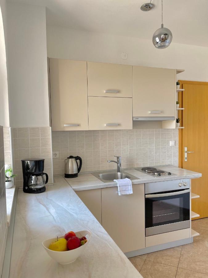 Apartments Tony Biograd Na Moru Luaran gambar