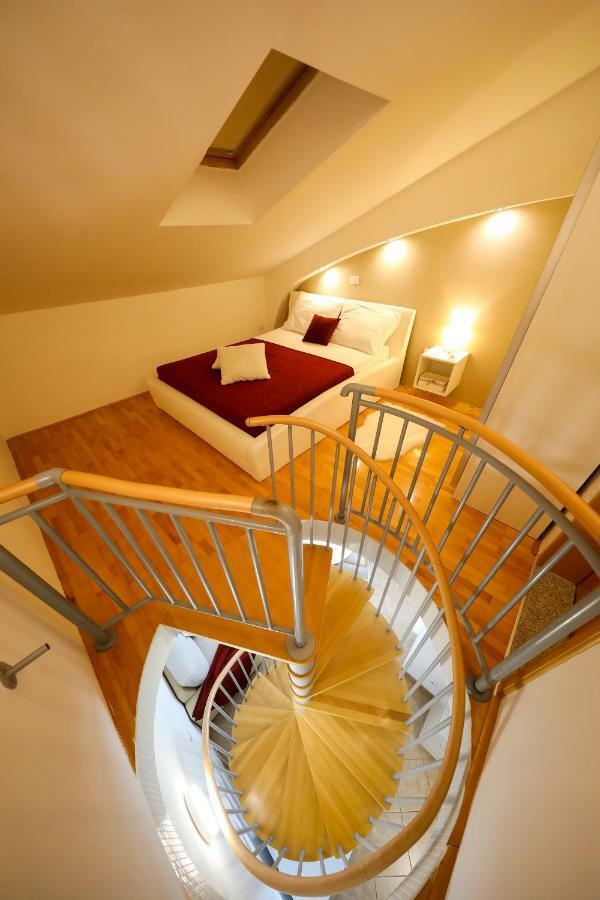 Apartments Tony Biograd Na Moru Luaran gambar