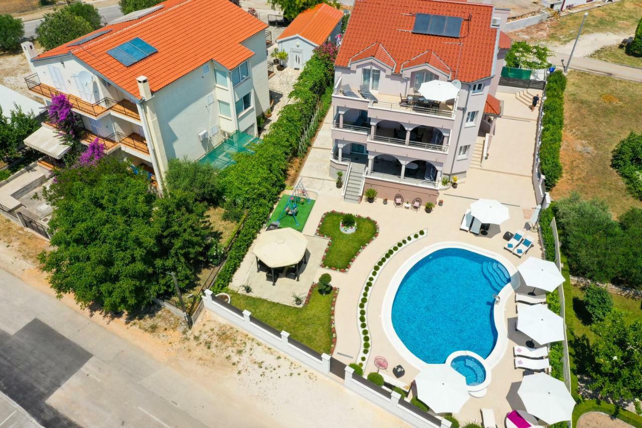 Apartments Tony Biograd Na Moru Luaran gambar