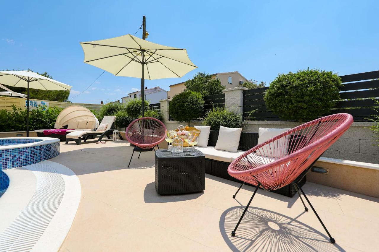Apartments Tony Biograd Na Moru Luaran gambar