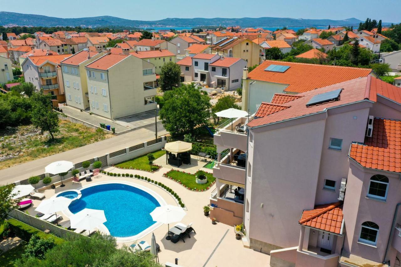 Apartments Tony Biograd Na Moru Luaran gambar