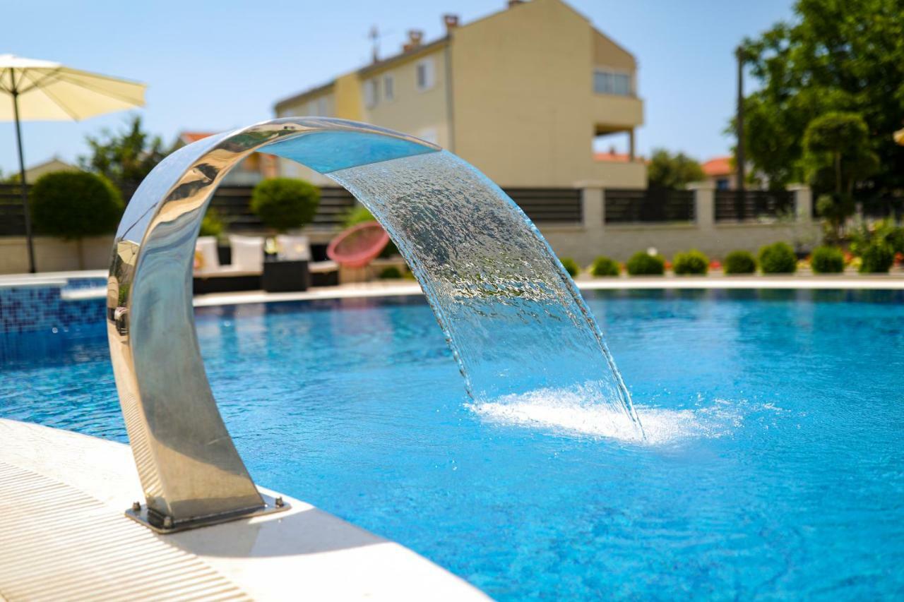 Apartments Tony Biograd Na Moru Luaran gambar